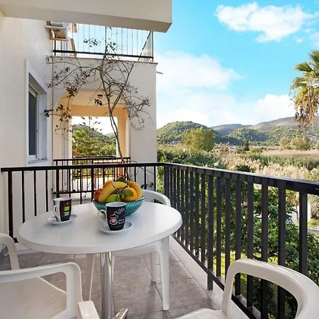 Dolphin Sea View 10 *