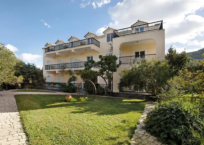 Dolphin Sea View 10 Керион